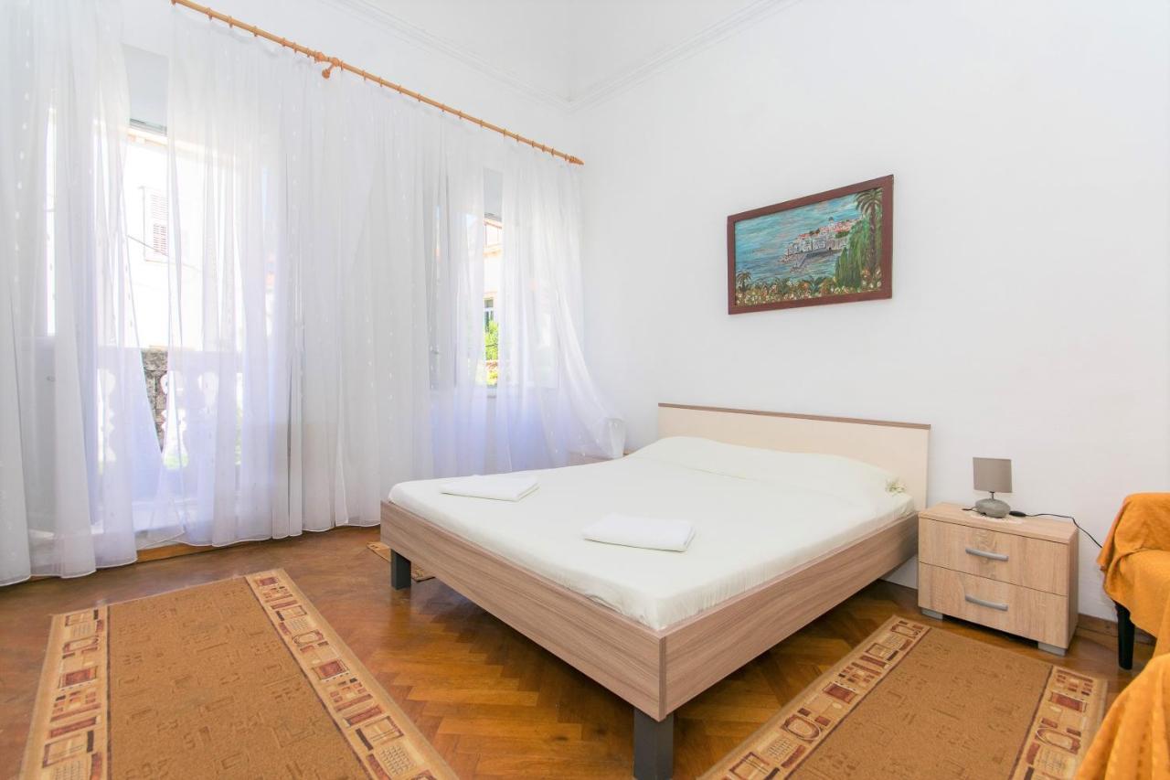 Economy Doppelzimmer mit Gemeinschaftsbad