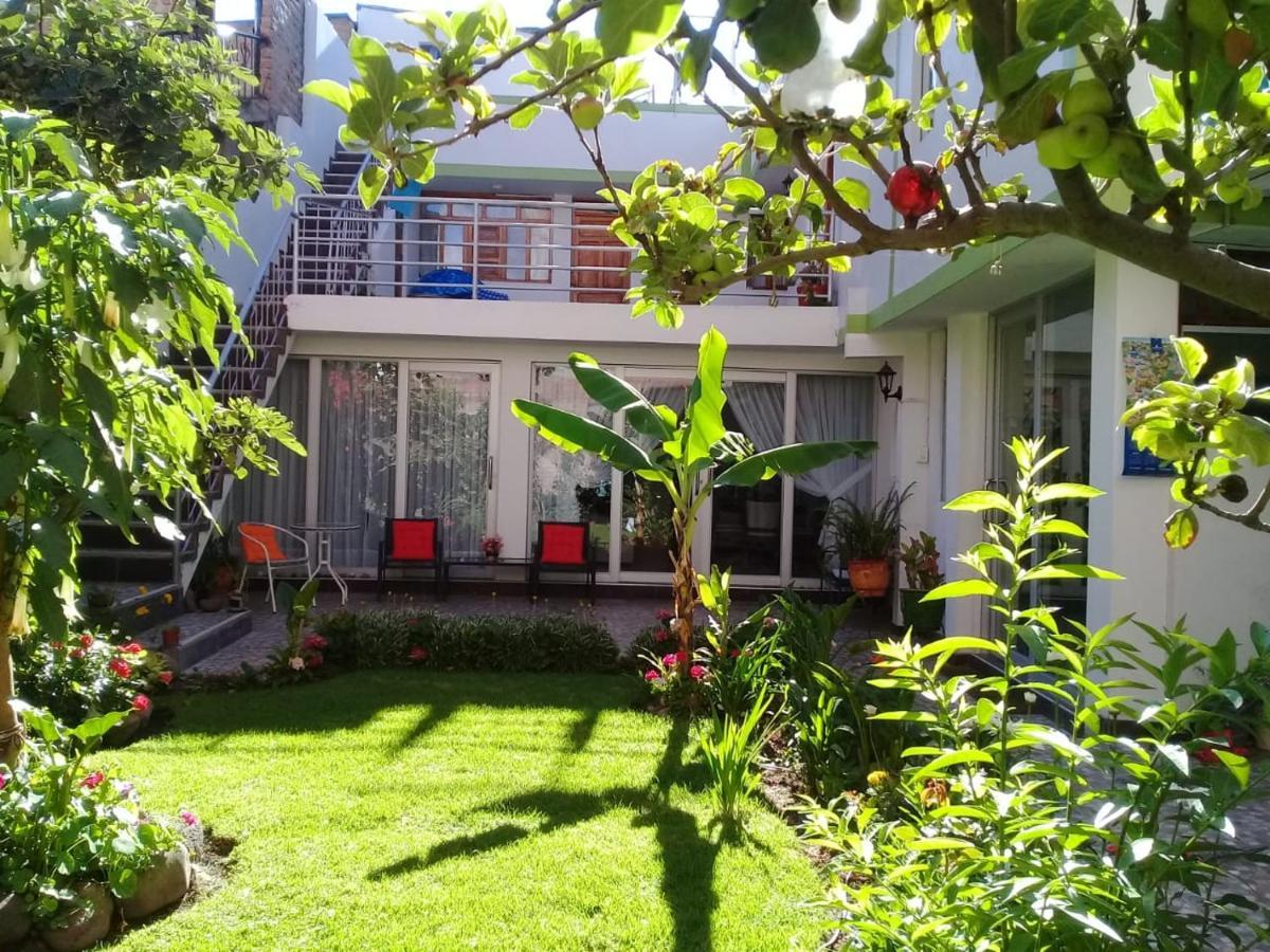 Standard Double Room with Free access to Lounge - Non-Smoking