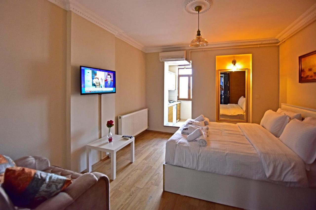 Classic Dreibettzimmer
