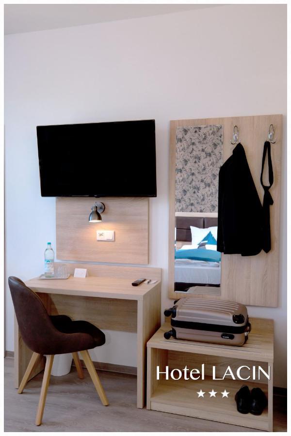 Großes Doppelzimmer