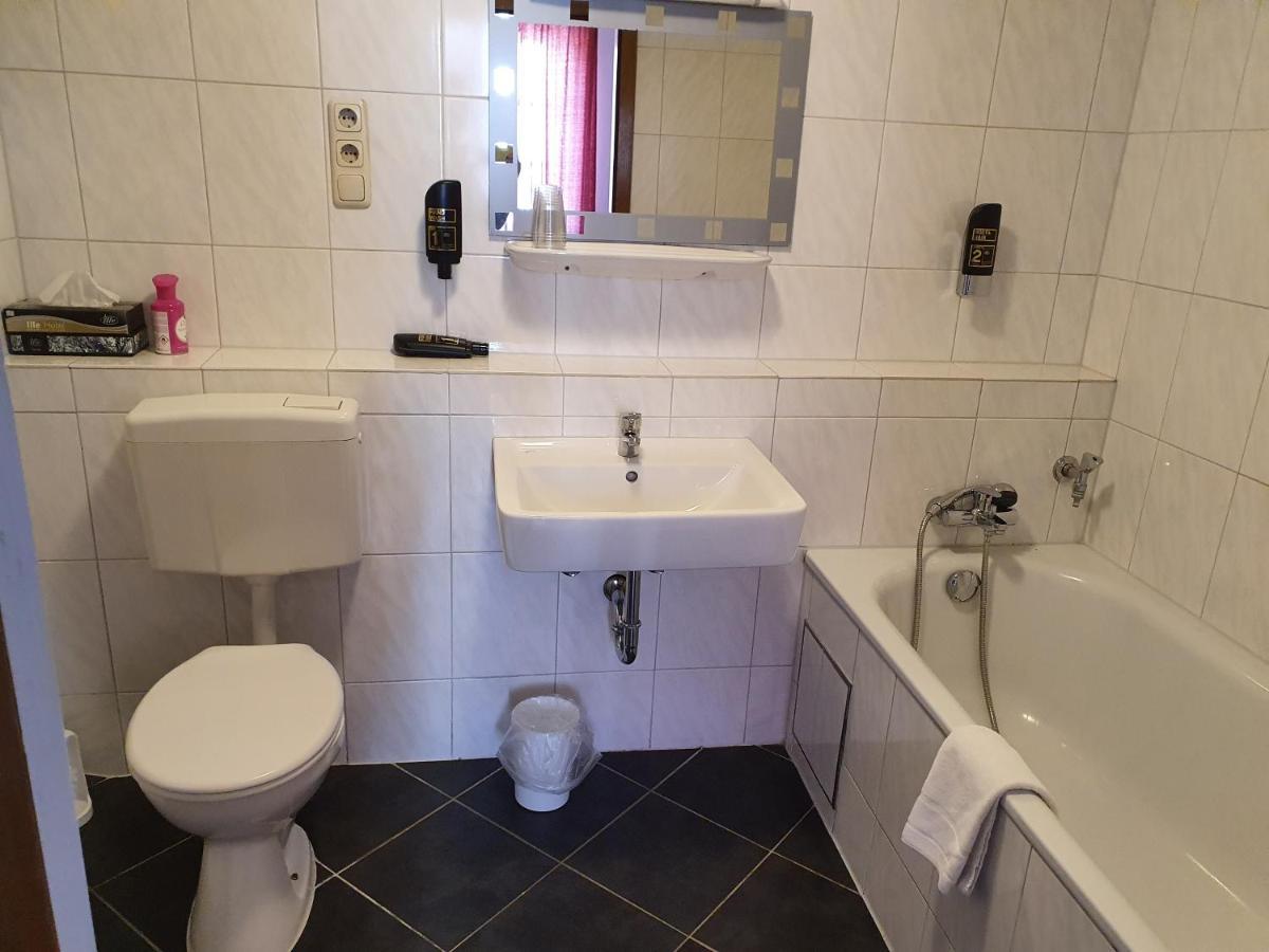 Dreibettzimmer
