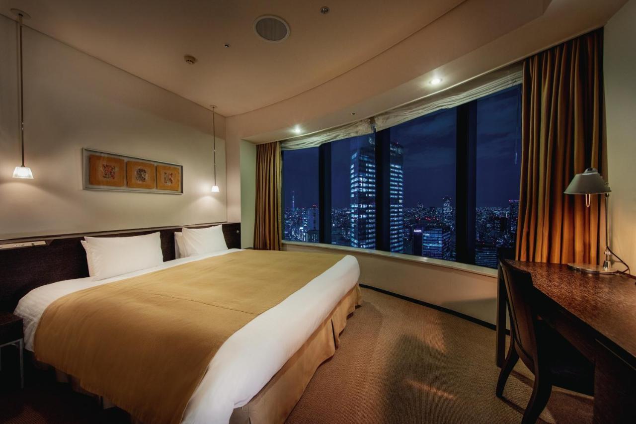 Deluxe Zimmer mit Kingsize-Bett - Nichtraucher - über der 27. Etage
