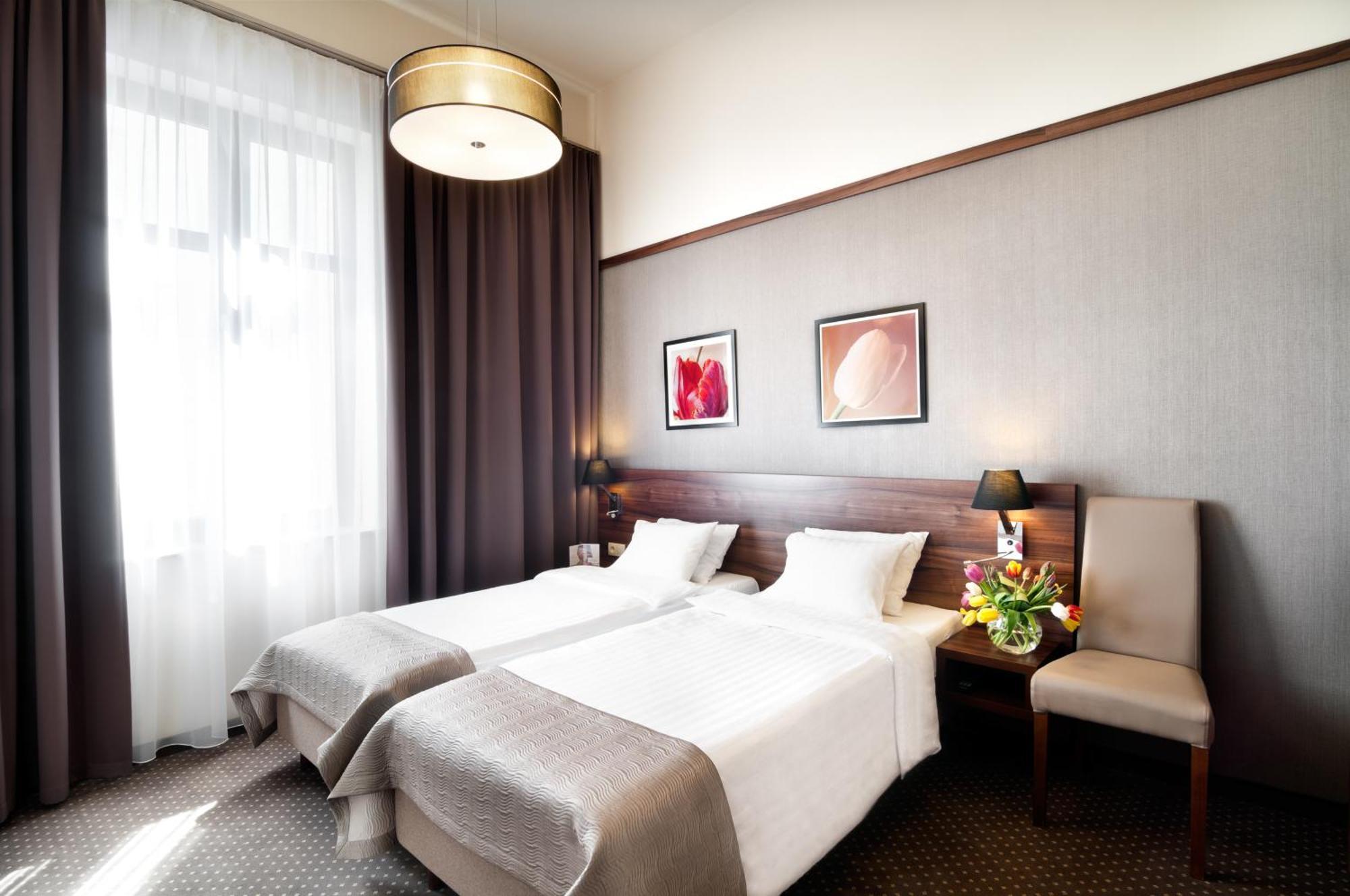 Deluxe Doppel-/Zweibettzimmer