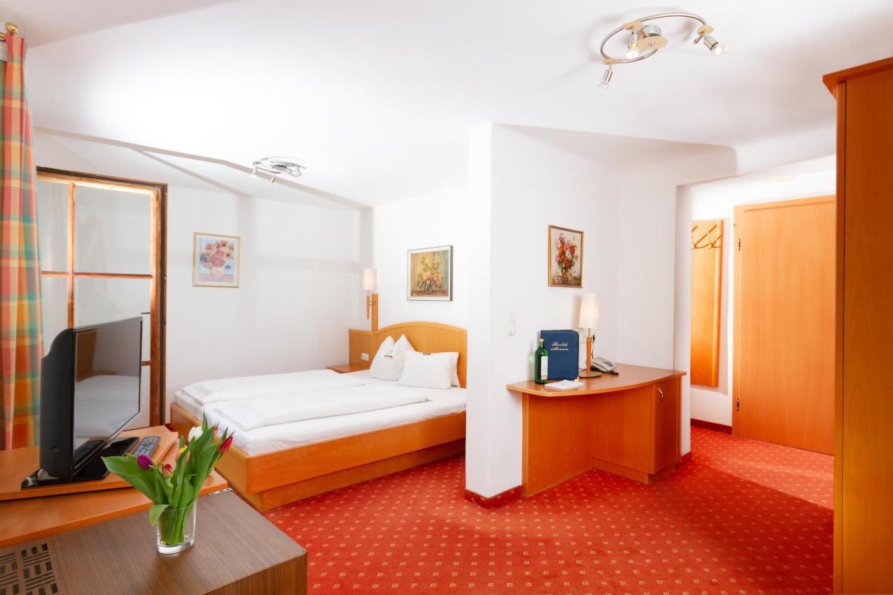 Großes Doppelzimmer