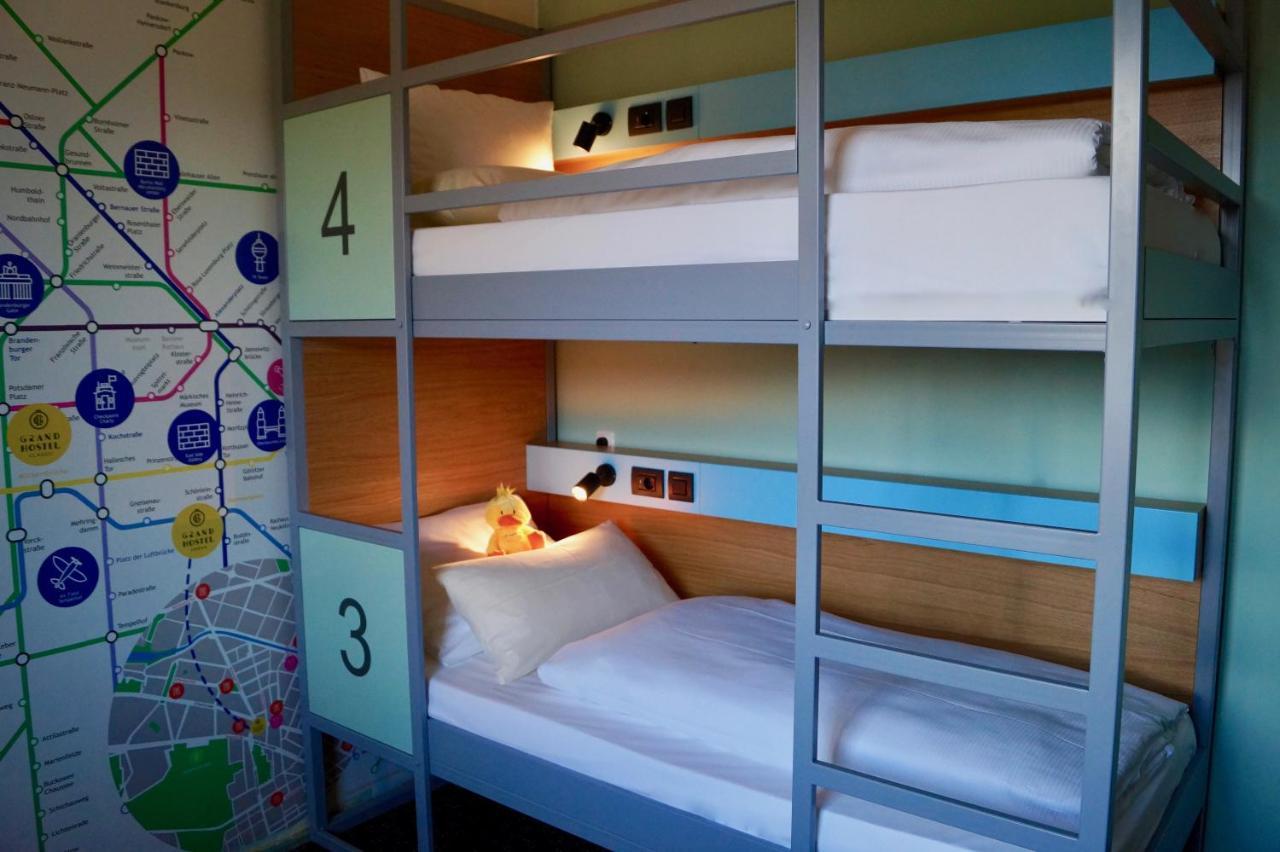 Vierbettzimmer mit eigenem Bad