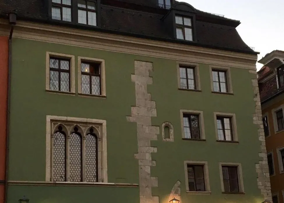 Hotel Kaiserhof am Dom-1