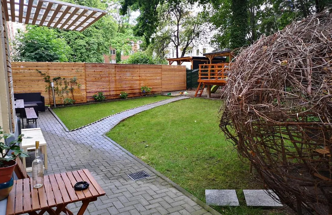 Zollikof Aparts - Sauna & Studioapartments-1