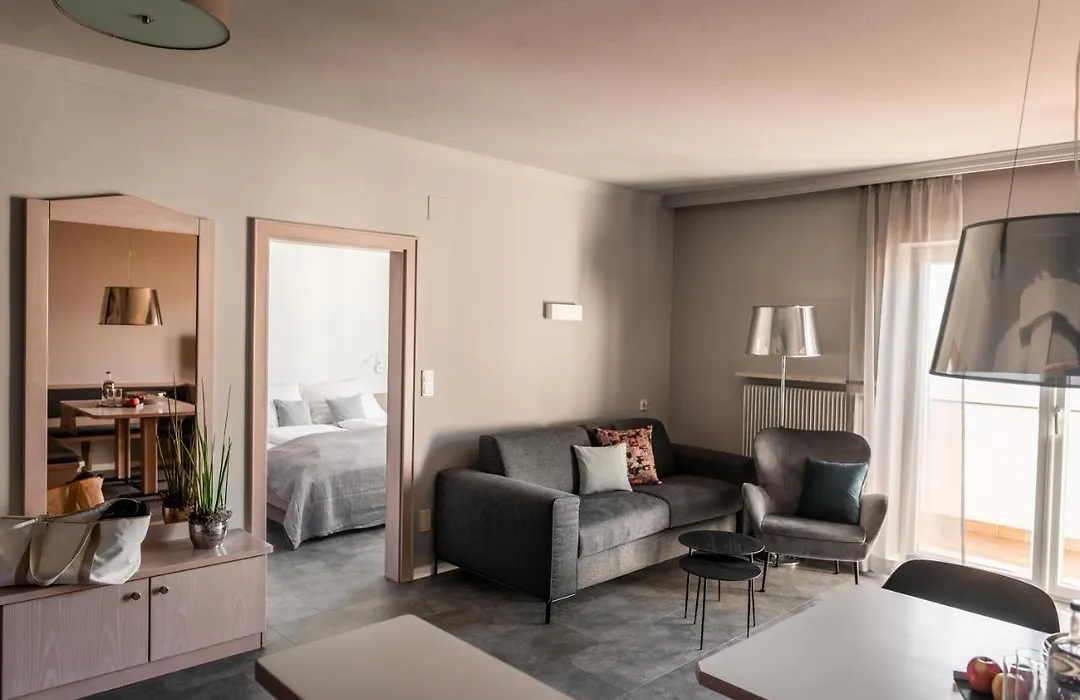 Apartmenthotel Ritterhof Suites & Breakfast-1