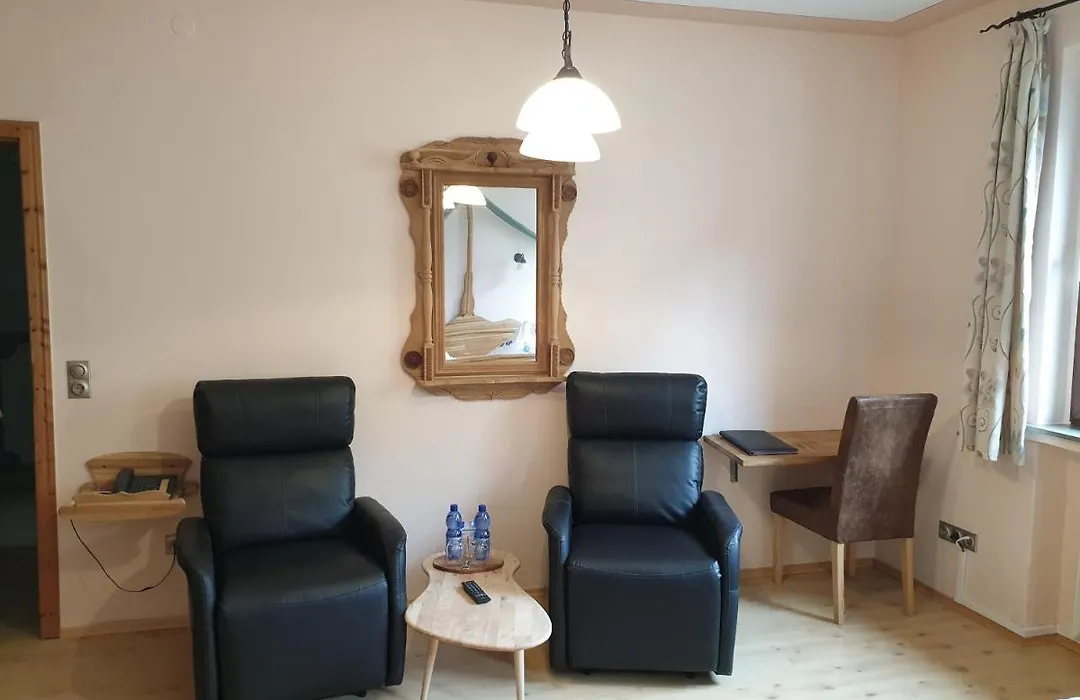 Hotel Altstadtwiege-1