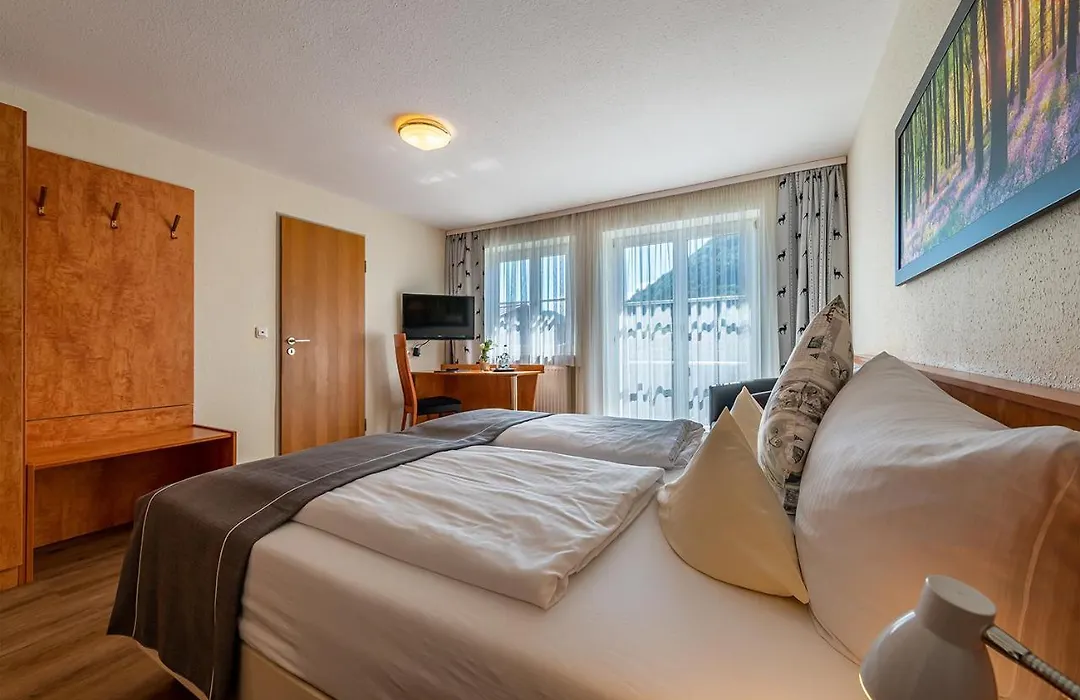 Hotel Neudeck-1