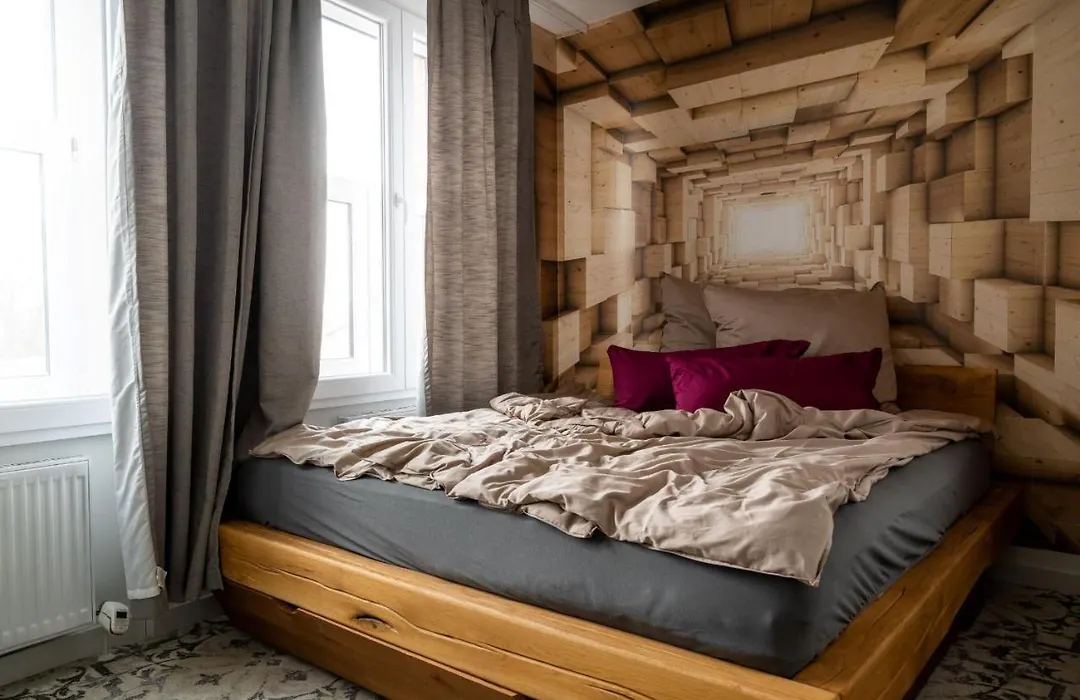 Little Suite-1