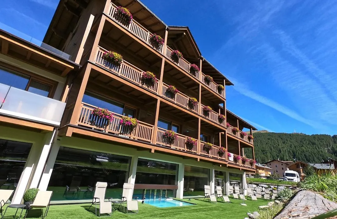 Francesin Active Hotel-1