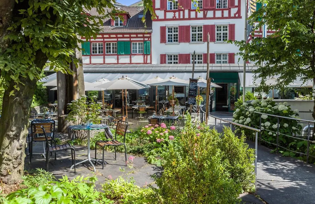 Hotel Hofgarten Luzern-1