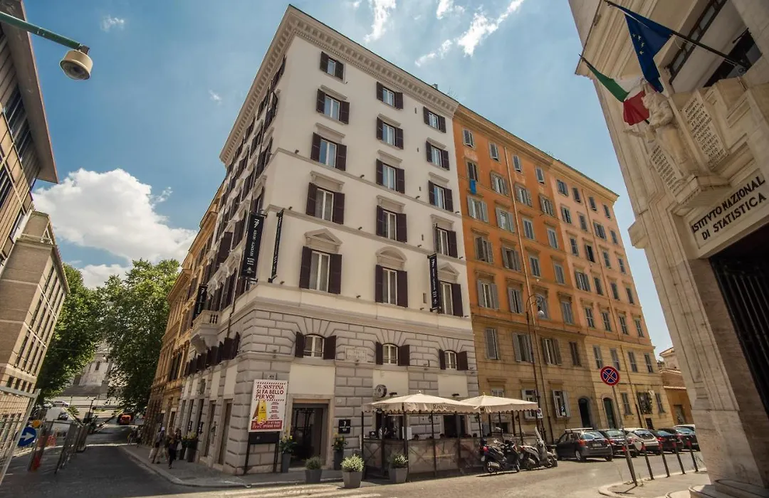 Hotel 77 Seventy-Seven - Maison D'Art Collection-1