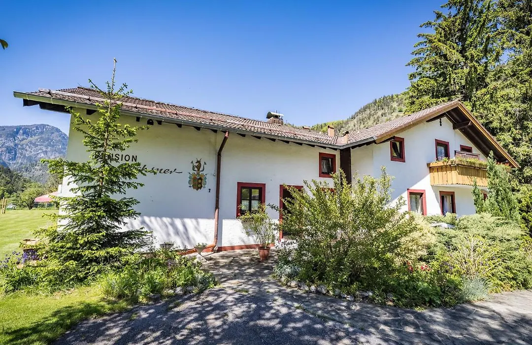 Hotel- Pension Oechsner-1