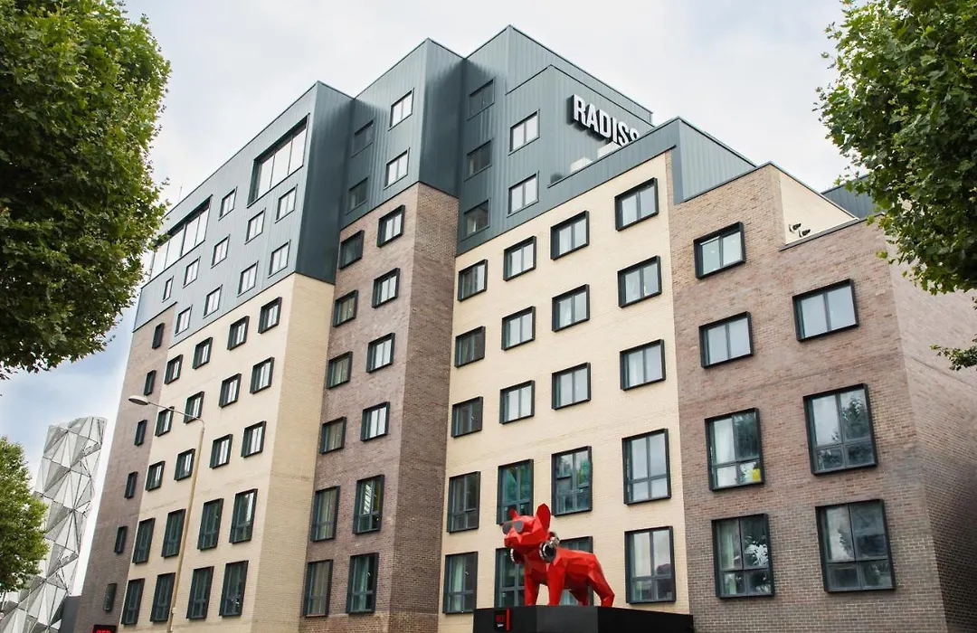 Radisson Red London Greenwich The O2-1