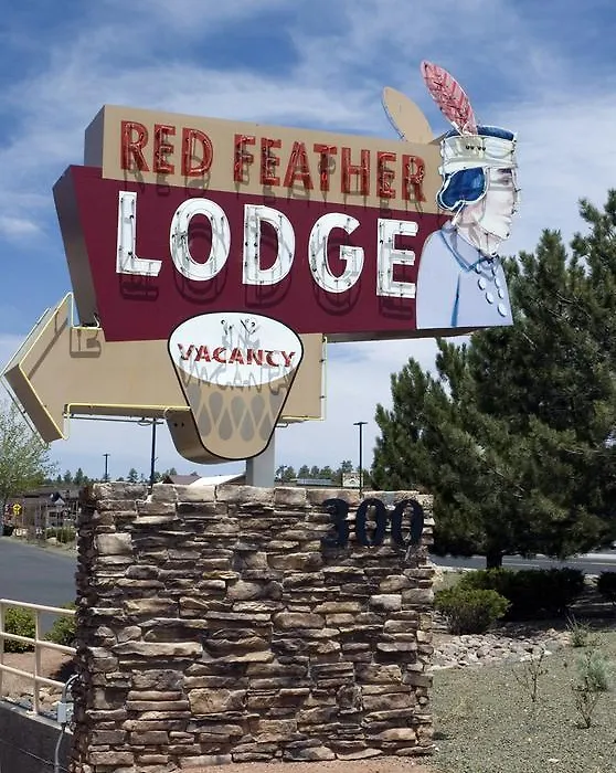 Red Feather Lodge/Hotel-1