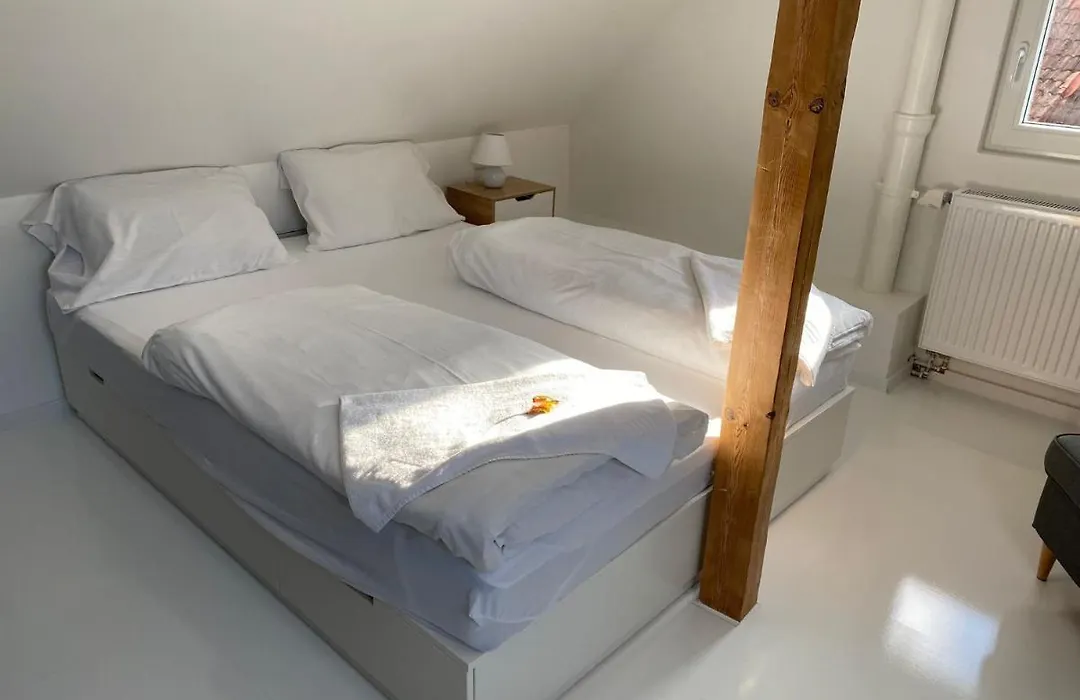 Staystay Guesthouse I 24 Hours Check-In-1
