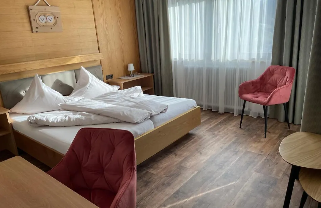 Apart Hotel Arno-1