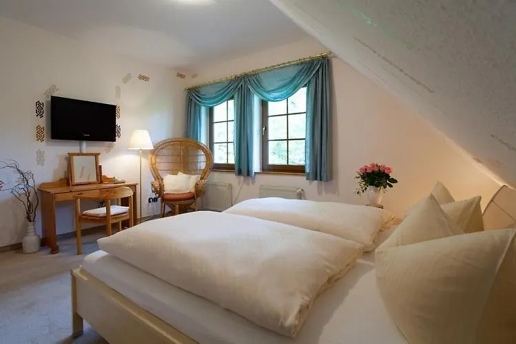 Hotel&Restaurant Kleinolbersdorf-1