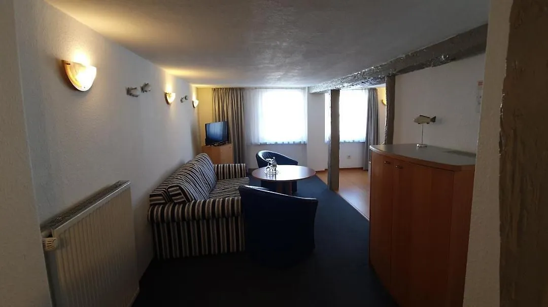 Hotel zur Krone-1