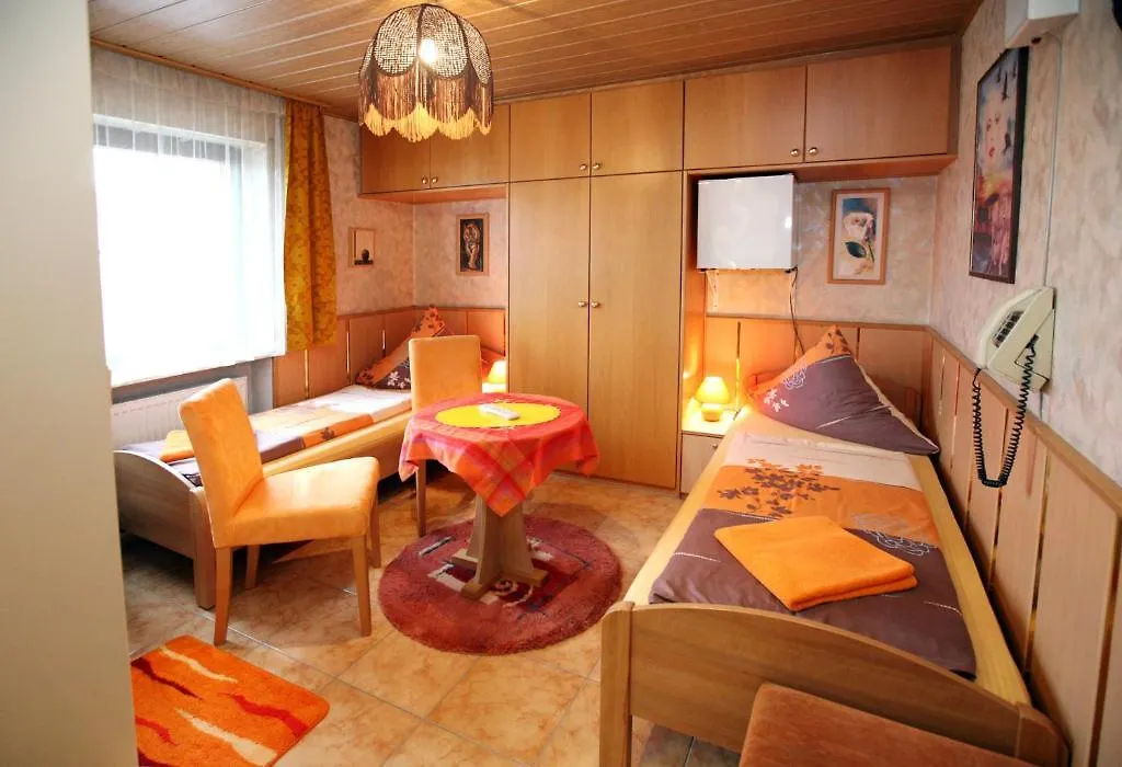 Hotel-Pension Klaer-1