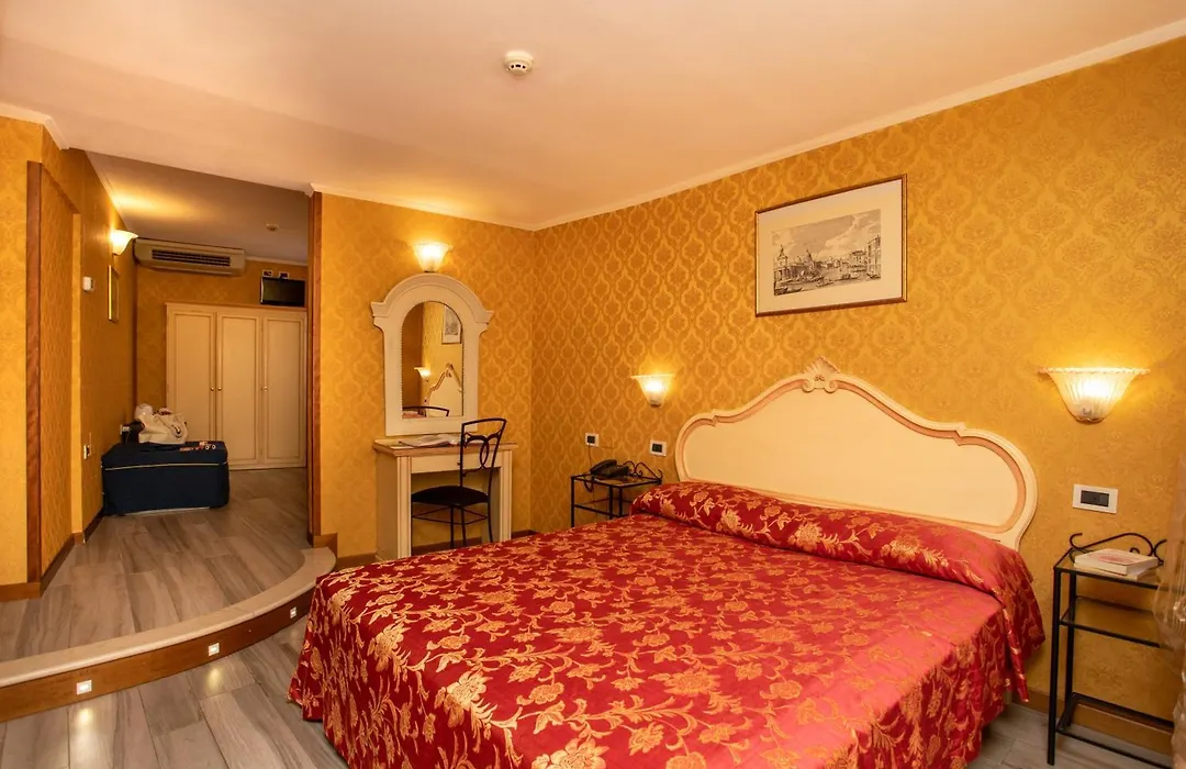 Hotel Tintoretto-1