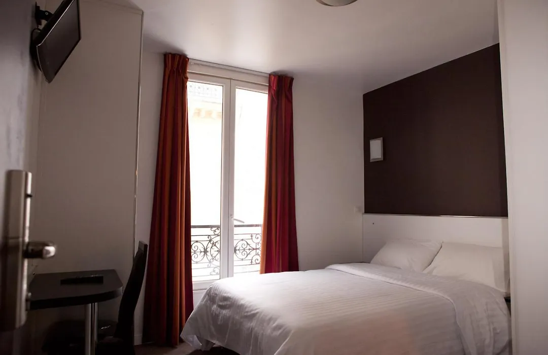 Royal Wagram-1