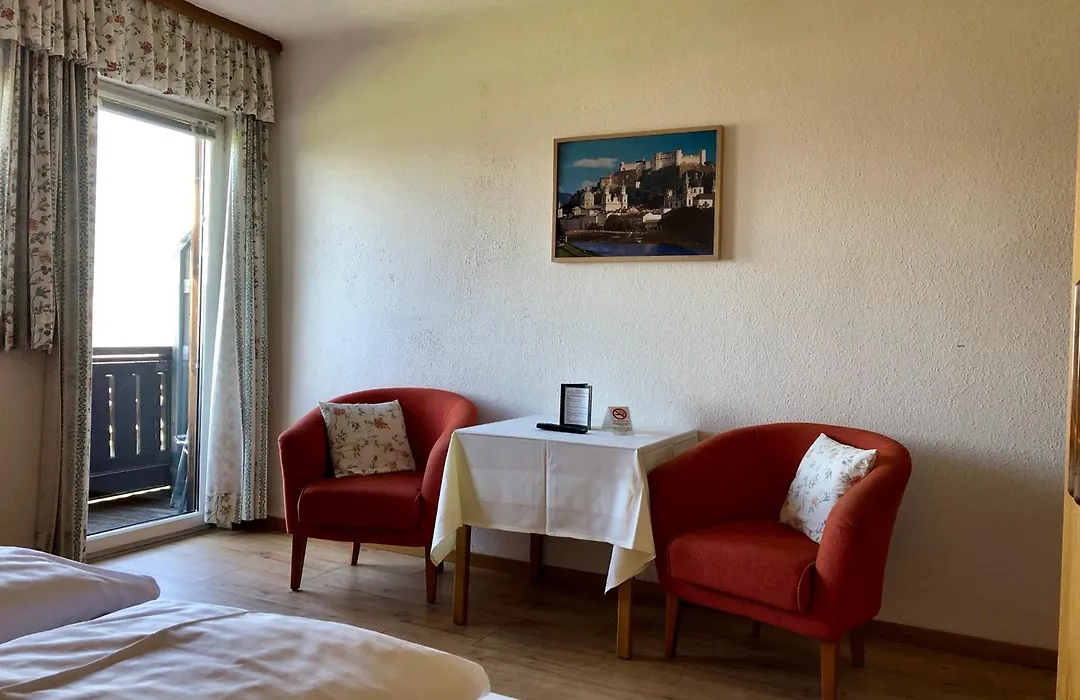 Hotel Schöne Aussicht-1