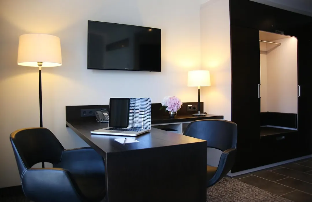 Schiller 5 Hotel-1