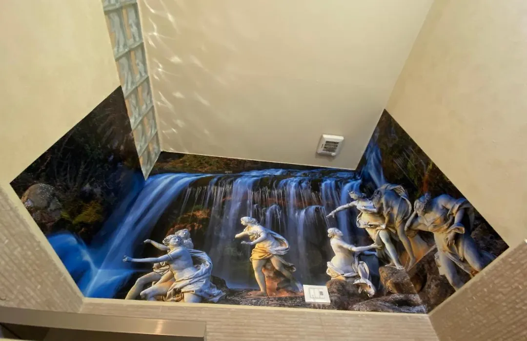 Hollywood Inn Palermo-1