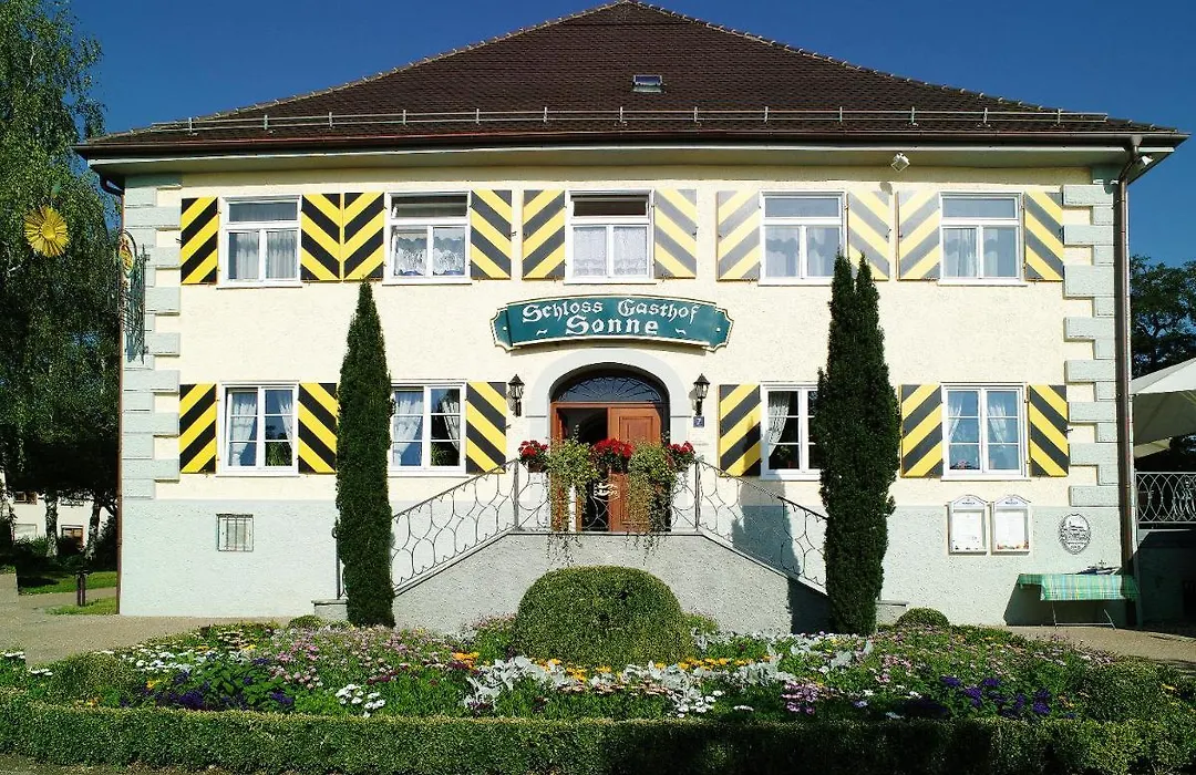 Schloss-Gasthof Sonne-1