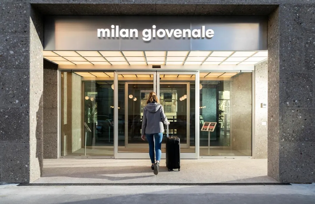 Aparto Milan Giovenale-1