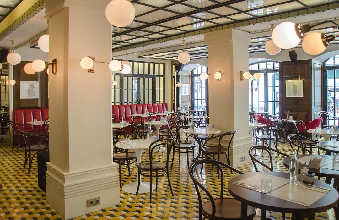 Browns Central Hotel-1