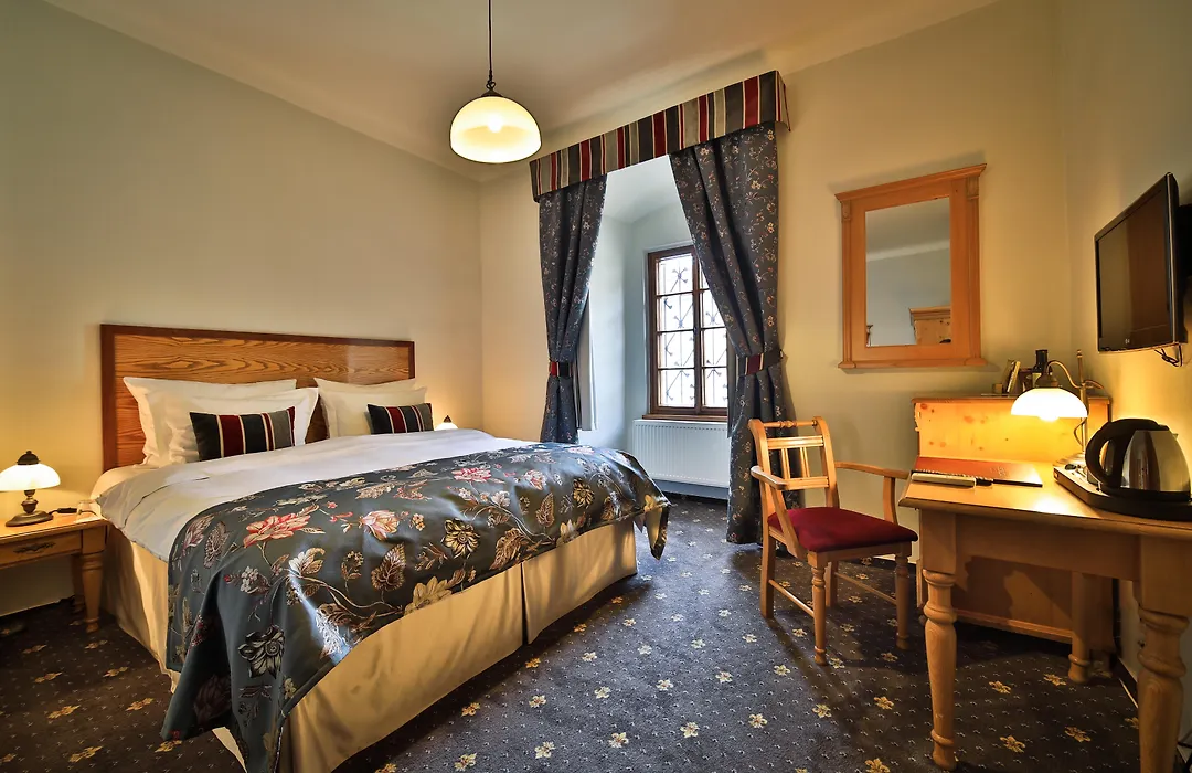Questenberg Hotel-1