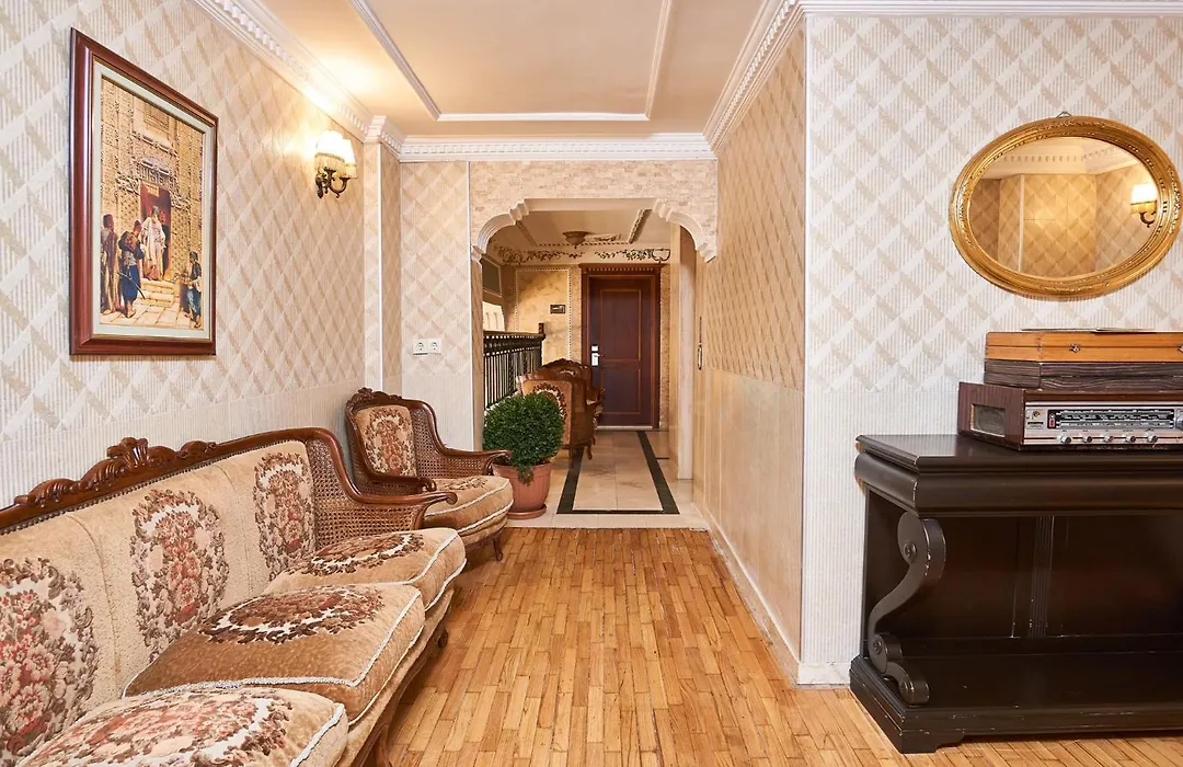 Amber Hotel & Spa-1