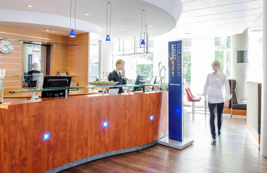 Novotel Suites Hamburg City-1