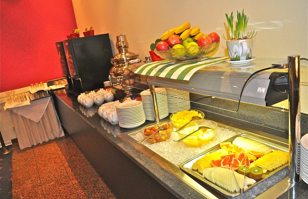 Savoy Hotel-1