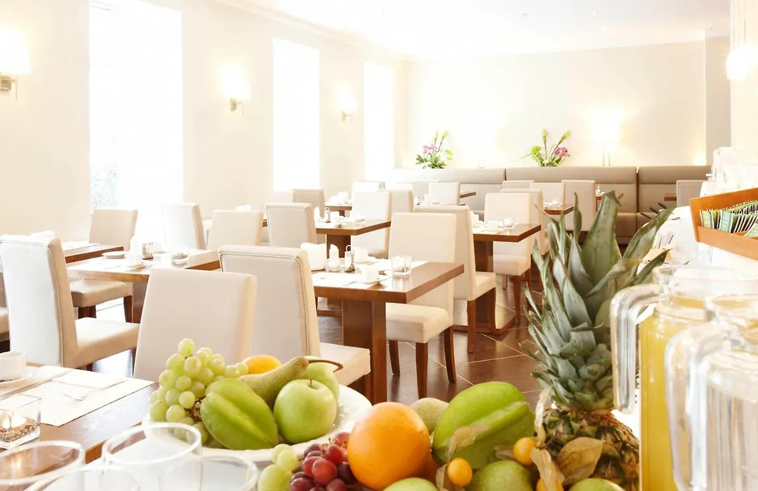 Hotel Domicil Hamburg By Golden Tulip-1