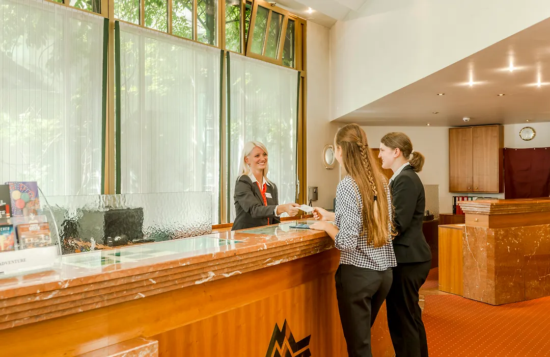Hotel Monopol Luzern-1