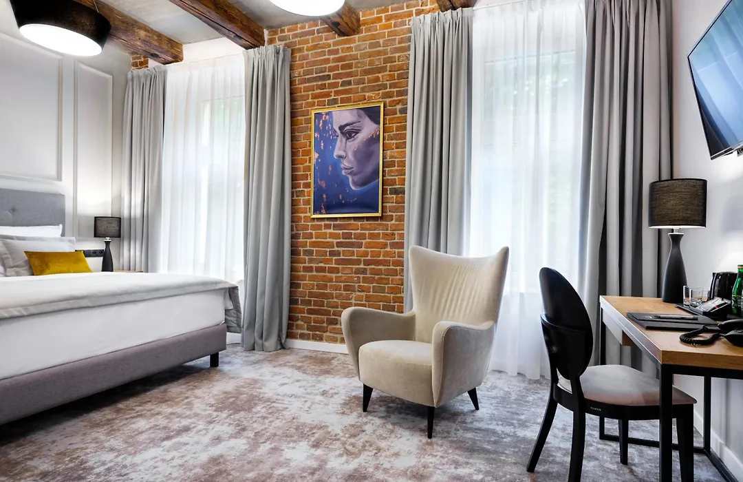 Hotel Wawel Queen-1