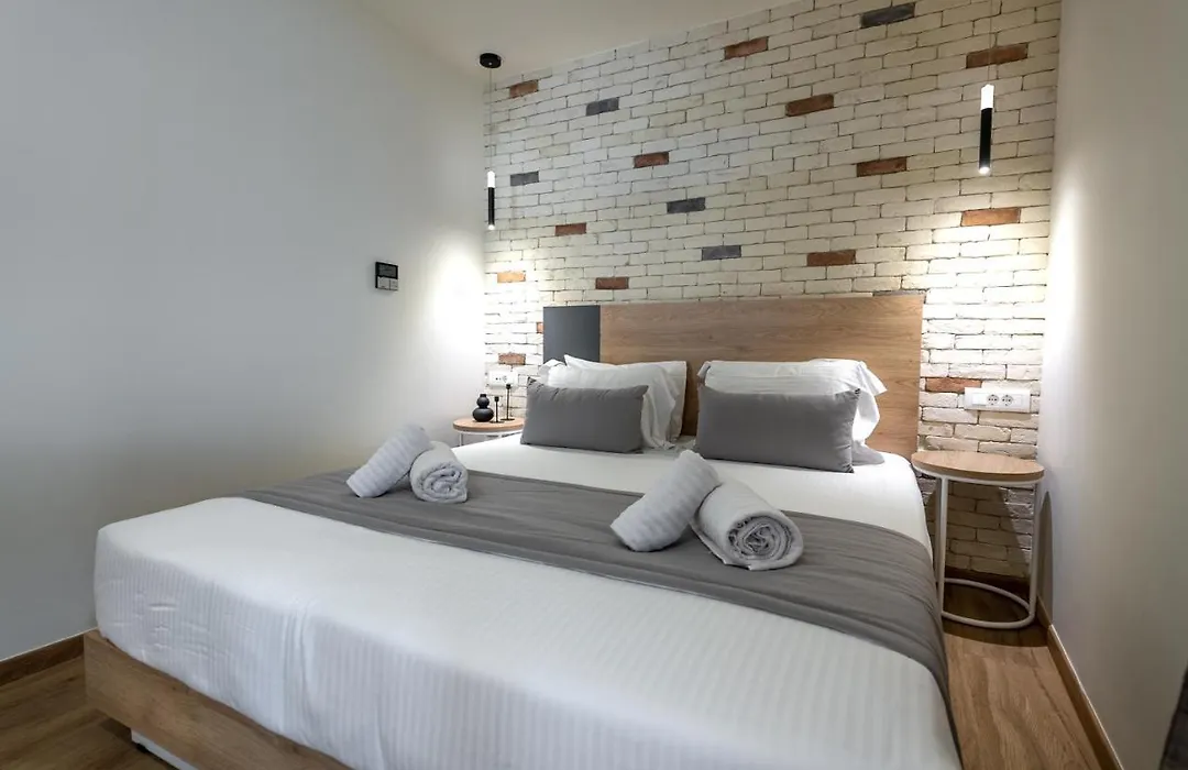 Hotel @Syngrou Fix-1