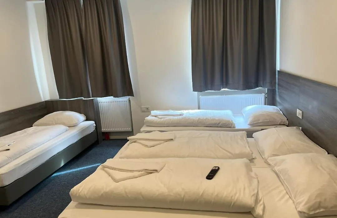 Hotel City Meetpoint-1