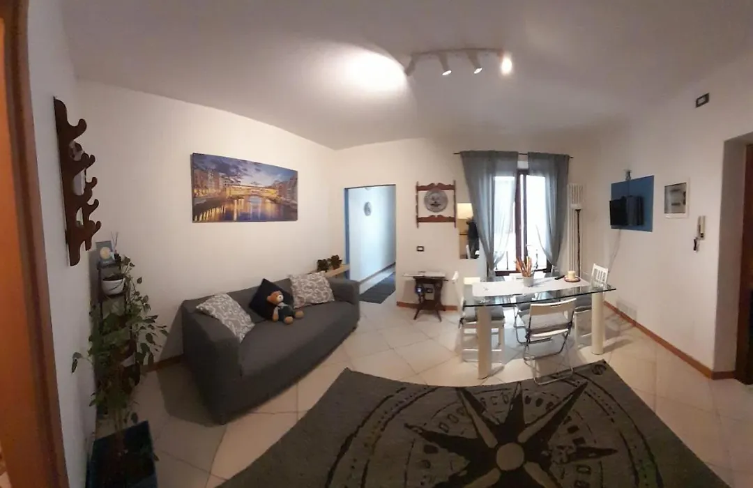Simone'S Scala House-1