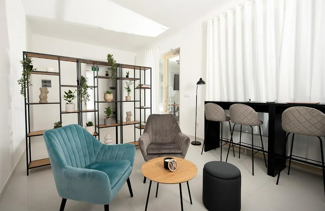 Penzion Moveinn-1