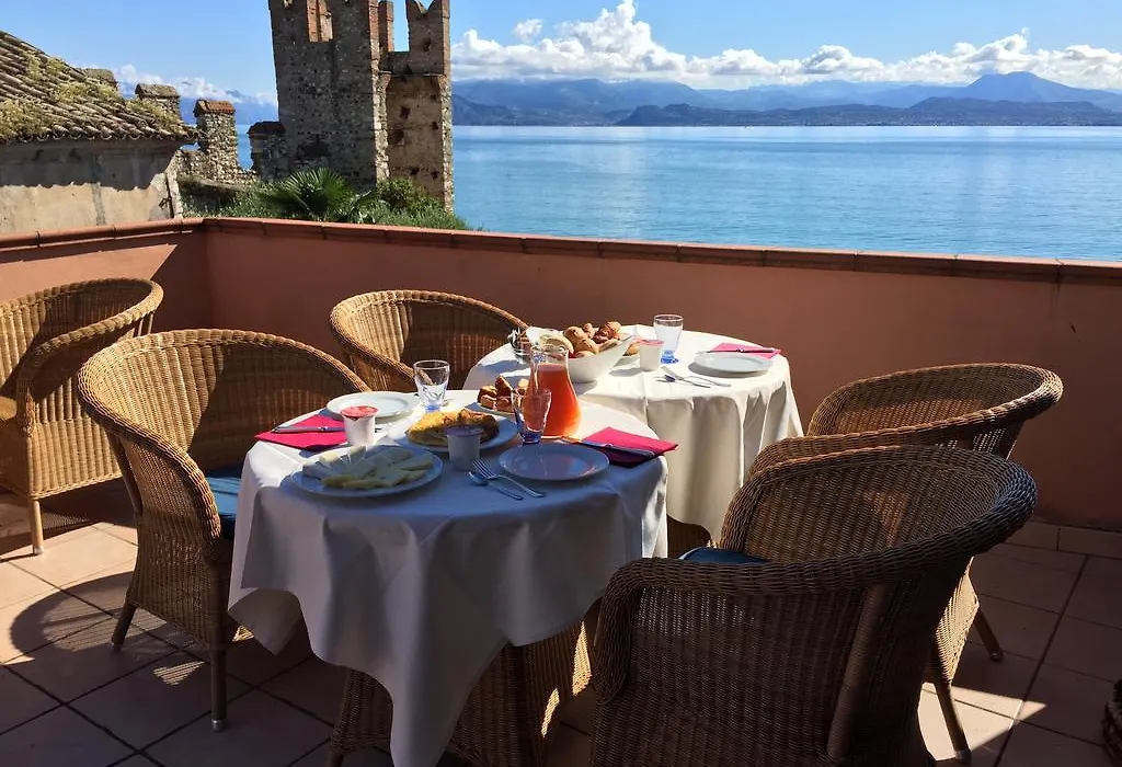 Hotel Degli Oleandri-1