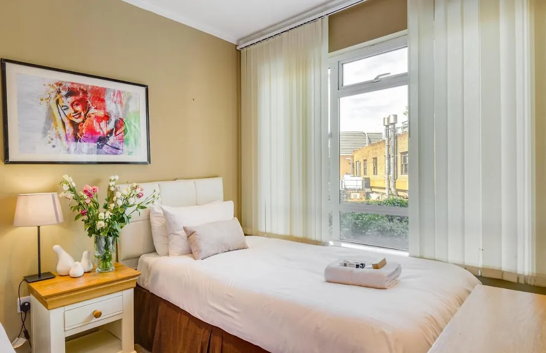 1 Lexham Gardens Hotel-1