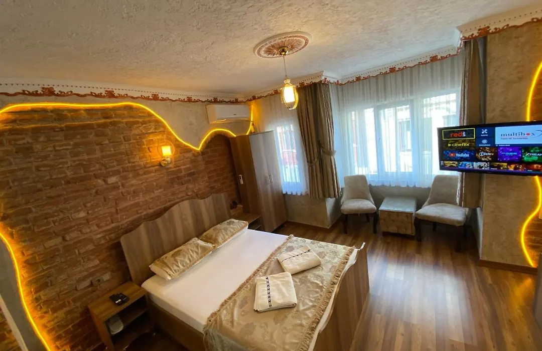 Golden Arrow Hotel-1