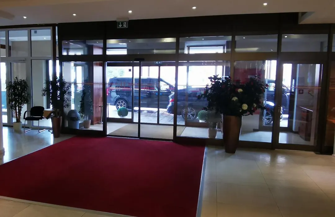 Hotel Hanseatischer Hof-1