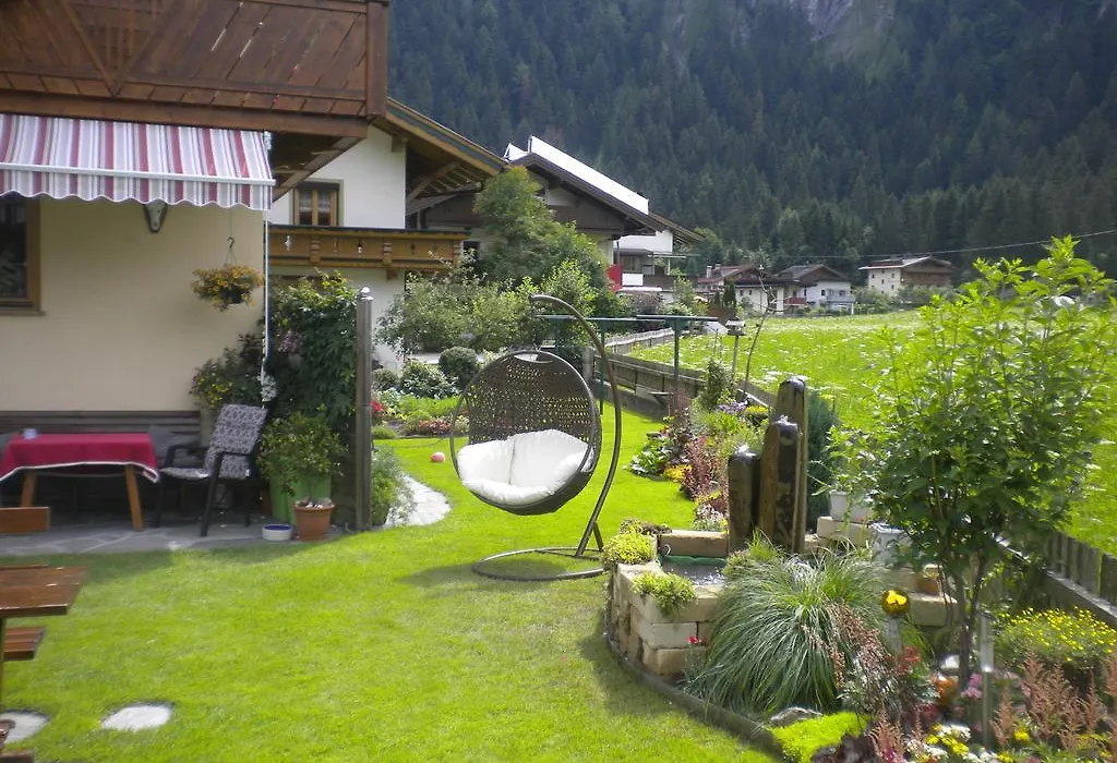Haus Waidmannsheil-1